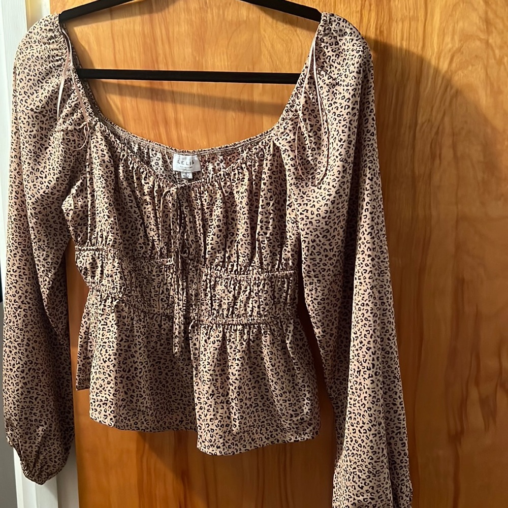 Dry goods leopard top